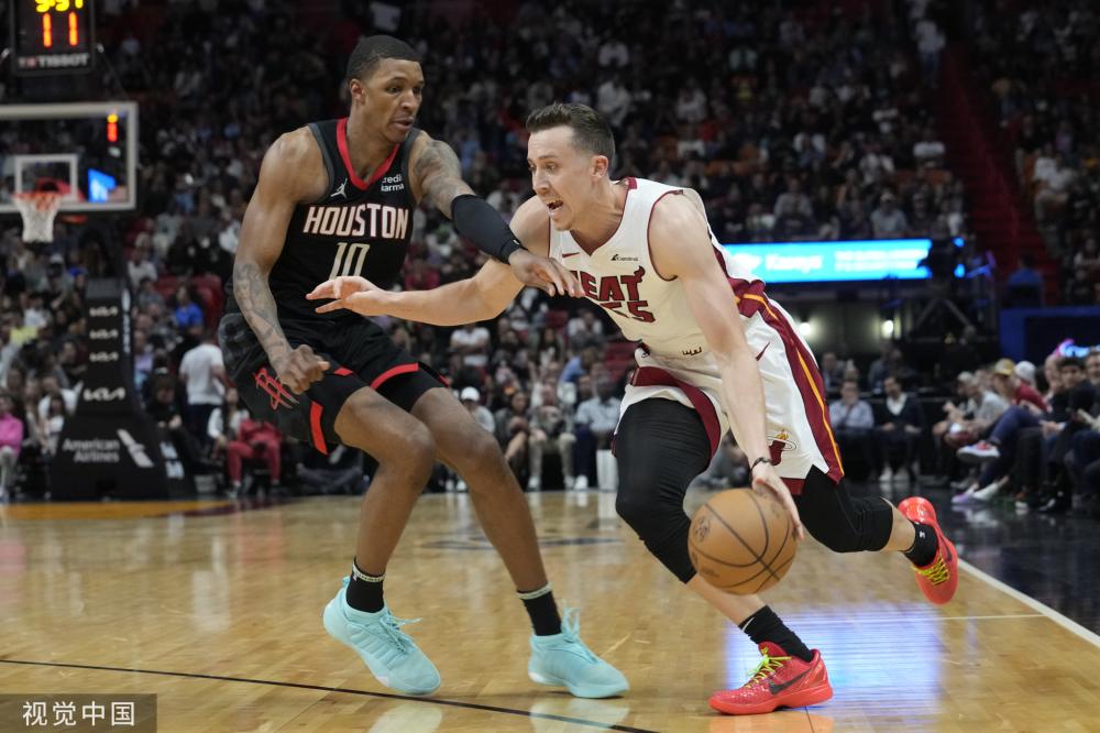 这名年轻球 这名年轻球