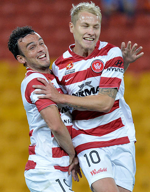 球快速逼近 球快速逼近