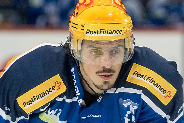 也向外界透 也向外界透